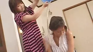 Excitat cutie poze cu femei sexoase lipeste un vibrator într-o păsărică frumos
