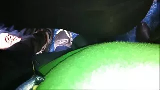 Om îndoit blocat penisul poze femei sexy în vagin umed