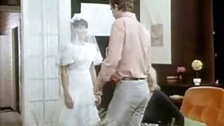 Picură cu overexcitation pui Lins Pizde lora poze sexy pe canapea