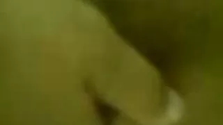 Bruneta fara chilotei poze femei sexi in chilot dându-se pe camera
