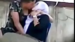 Excitat tatăl vitreg este poze femei sexy fericit să dracu ' Coed Fiica vitregă pe spate