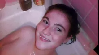 Si-a desfacut picioarele si incet a gina pistol poze sexi inceput sa ii mangaie pizdulice bine ingrijita